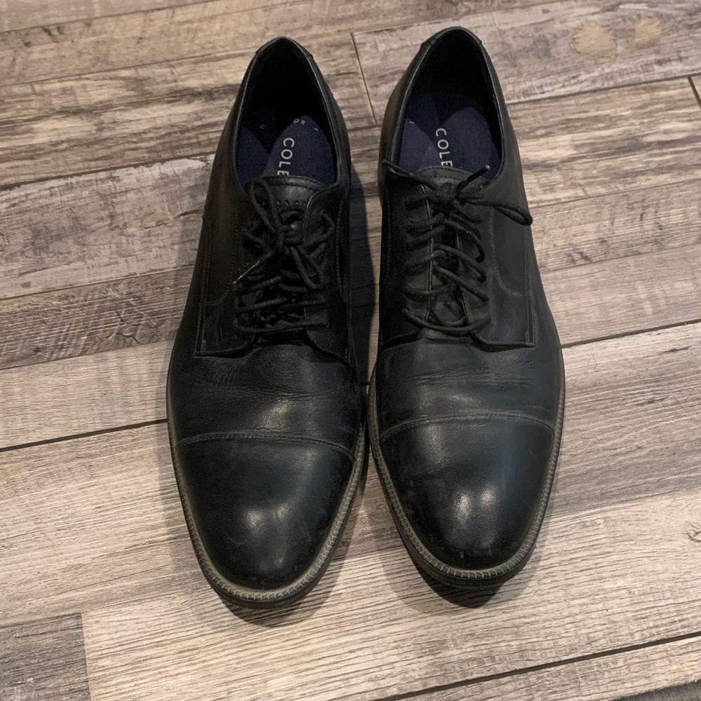 Cole Haan Men's Black Me Cap Oxfords
